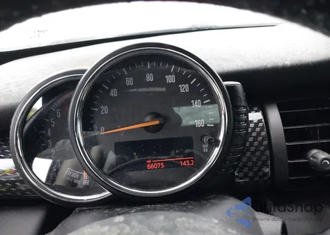 2015 Mini Hardtop Cooper S из США, поврежденный, VIN WMWXP7C56F2A38954